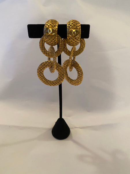 CHANEL EARRINGS