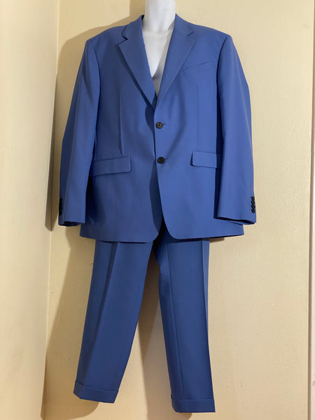 Givenchy Men’s Suit Pastel Blue Size 52