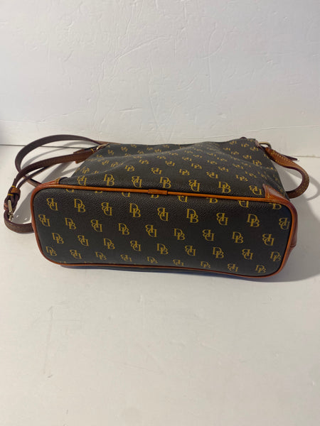 Dooney & Bourke