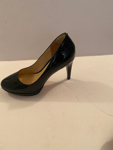 Cole Haan  Patent Leather Pump Size: 7