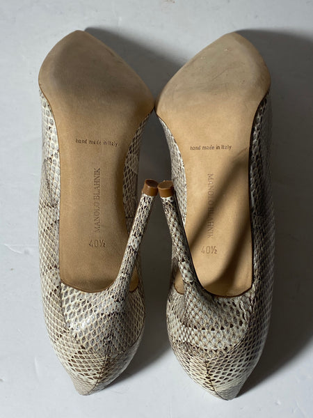 MANOLO BLAHNIK Snakeskin Animal Print Pumps Sz: 40.5/9.5